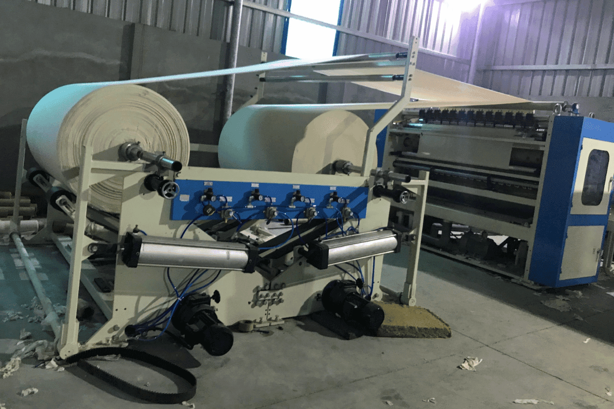 Xưởng Giấy Chống Ẩm Hoàng Phát